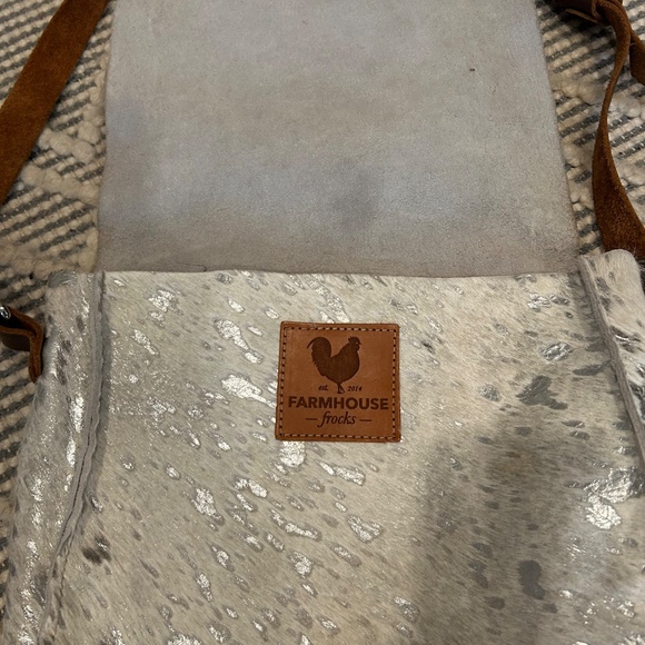 Purse - Picture 5 of 7